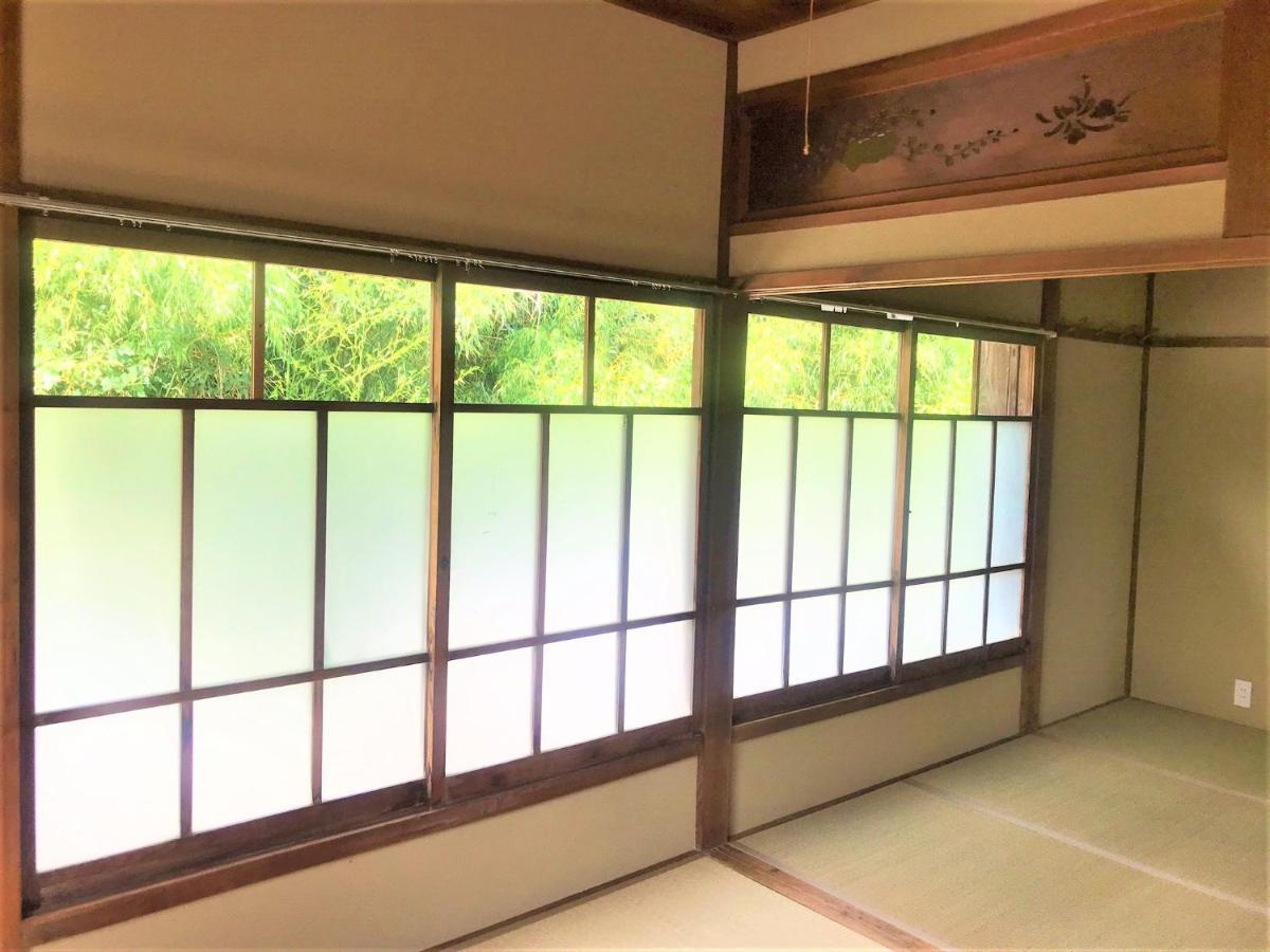 ゲストハウス三軒家 Shirahama Exterior foto